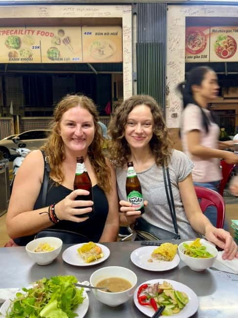 Eat like a local with a local - Walking Tour - Why Hue food deserves its own evening