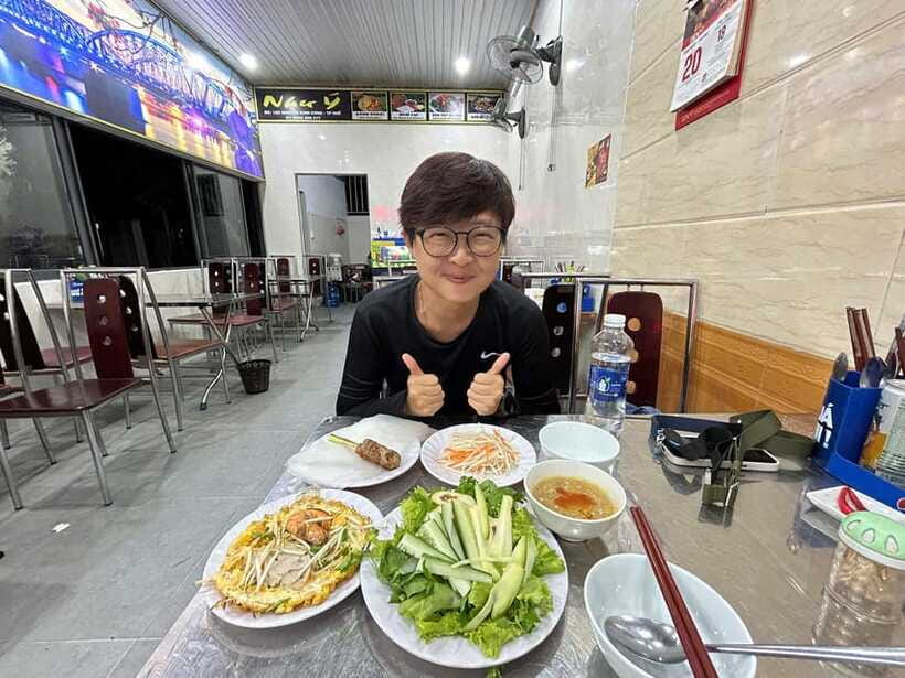 Eat like a local with a local - Walking Tour - Who should book this walk