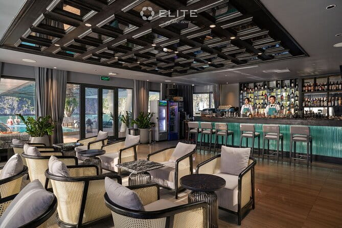 Elite of The Seas - Unique Luxury 3 Days Cruise in Halong & Lan Ha Bay - Food, service, and the details that matter