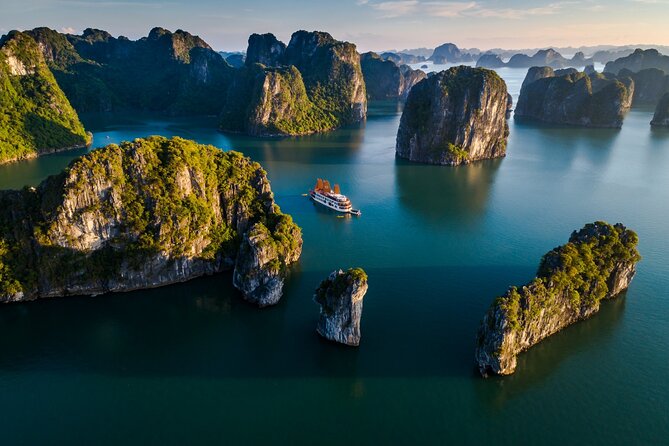 Emperor Cruises Experience 2 Days 1 Night in Halong Bay. - Day one: lunch, limestone islands, and time on the water