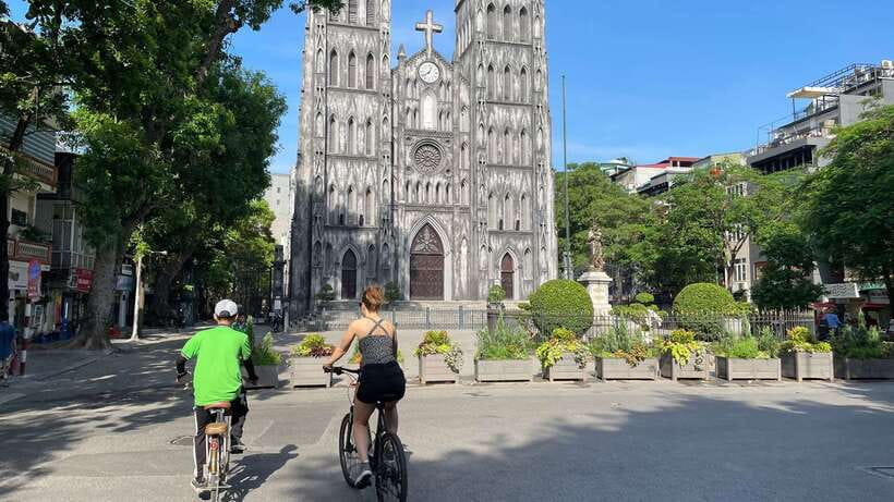 Explore Hanoi Old City By Cycling Tour With Small Groups - What the $29 price delivers