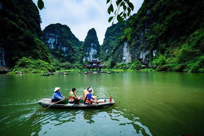 Explore Mai Chau - Pu Luong - Ninh Binh 4 Days / 3 Nights - Transport, meals, and group size