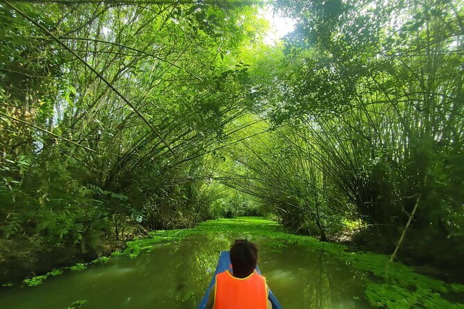 Floating Market & Hidden Canals – Small Group Morning Boat Tour - Quiet canals after the market activity