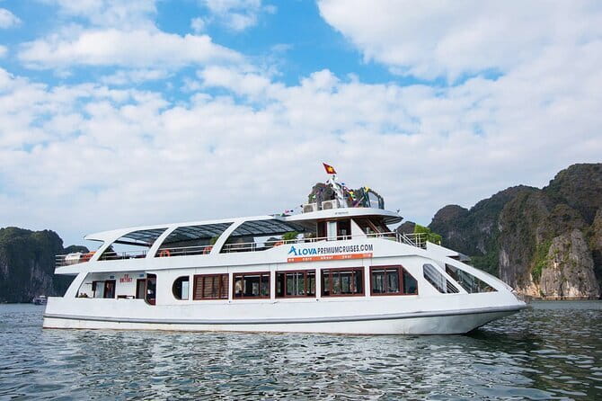From Hanoi: 1-Day Halong 5-Star Cruises with Big & Small Groups - Hang Luon by kayak or bamboo boat