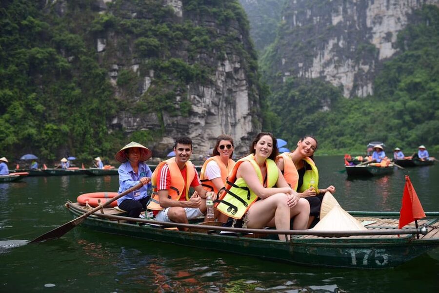 From Hanoi: 1-Day Private Car to Incense Village & Ninh Binh - Should you book this private day trip?