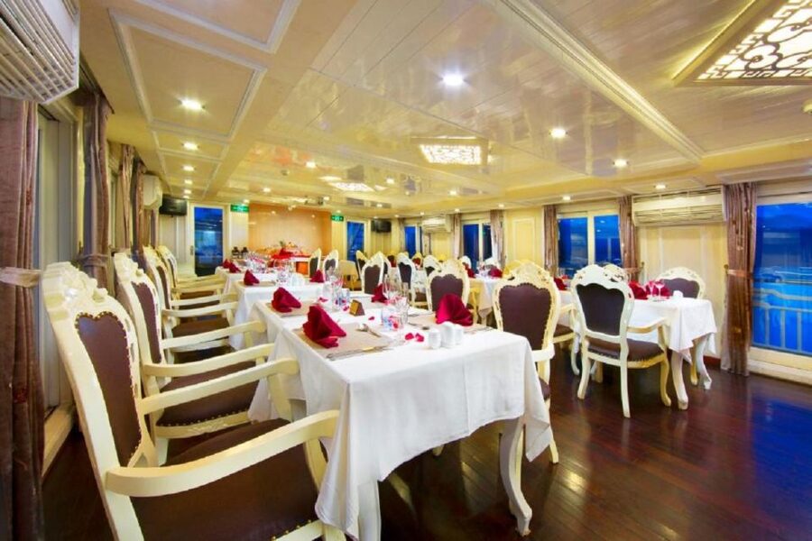 From Hanoi: 2-Day Bai Tu Long Bay Luxury Cruise with Jacuzzi - Afternoon kayaking, swimming, or Vung Vieng village