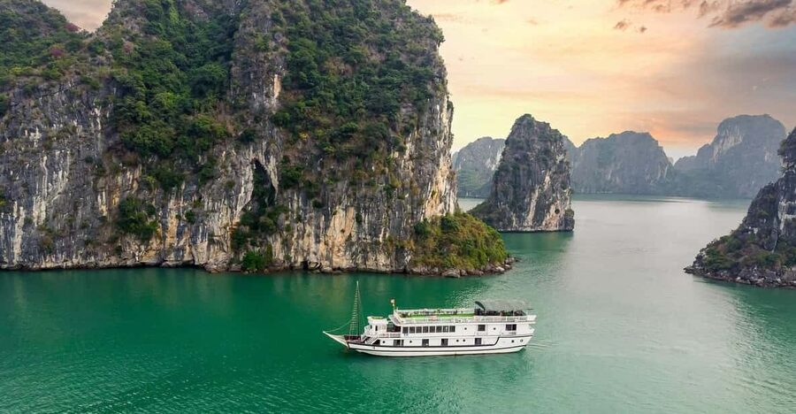 From Hanoi: 2-Day Ha Long Bay Boat Tour - Lunch among Ha Long Bay’s limestone islands