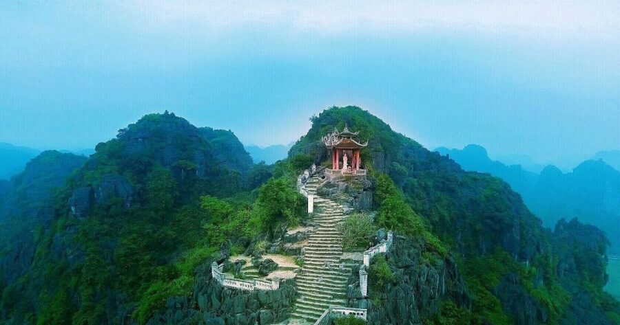 From Hanoi: 2-Day Ninh Binh Tour with Ha Long Bay Cruise - Day one begins with Hoa Lu’s royal temples