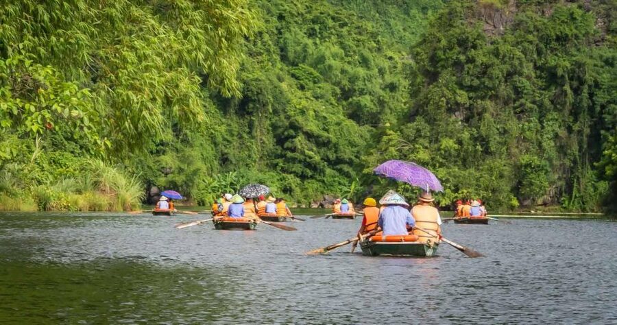 From Hanoi: 3-Day Luxury Tour Ninh Binh & Ha Long Bay Cruise - Mua Cave and the 500-step viewpoint