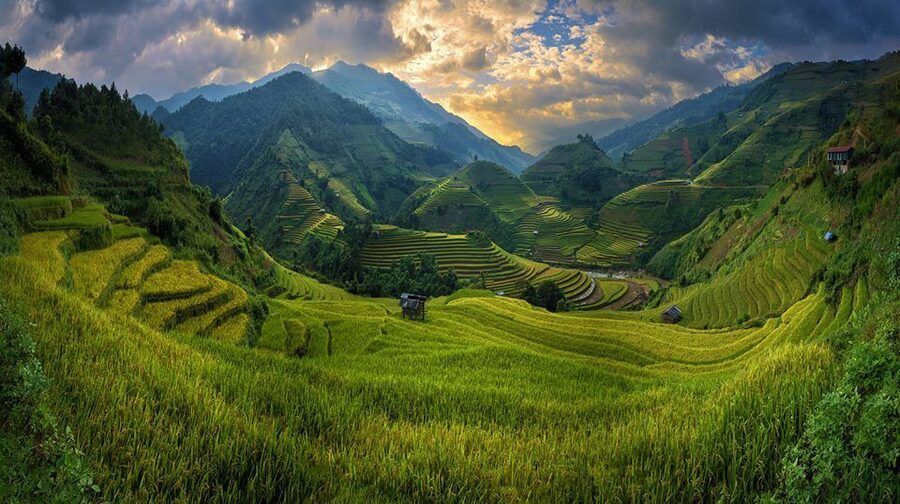 From Hanoi: 3-Day Sapa Trekking with Limousine Transfer - A free morning in Sapa and an optional Fansipan visit