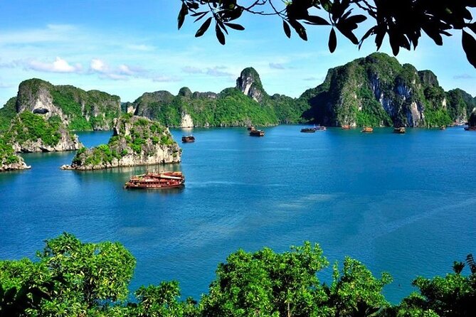 From Hanoi: Ha Long Bay Day tour 4-Star with Kayaking - The Road from Hanoi to the Bay