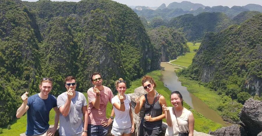 From Hanoi: Hoa Lu, Hang Mua Hike, Tam Coc Boat, and Lunch - Key points at a glance