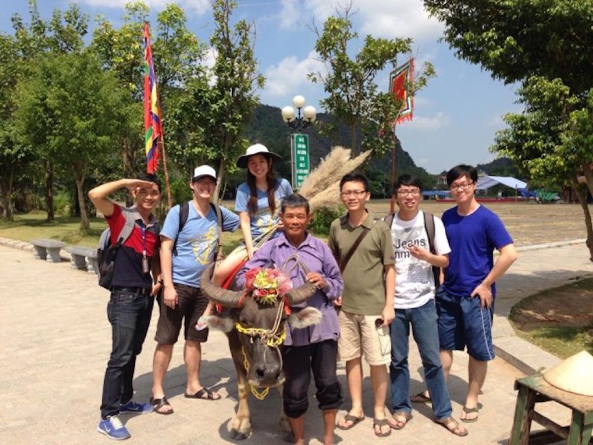 From Hanoi: Hoa Lu, Hang Mua Hike, Tam Coc Boat, and Lunch - Lunch in Tam Coc