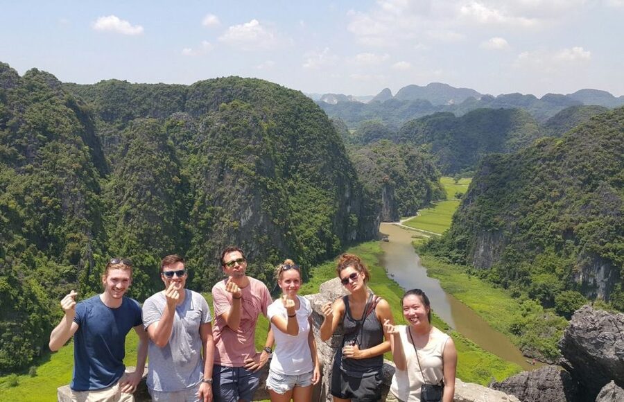 From Hanoi: Hoa Lu, Hang Mua Hike, Tam Coc Boat, and Lunch - Leaving Hanoi for Hoa Lu