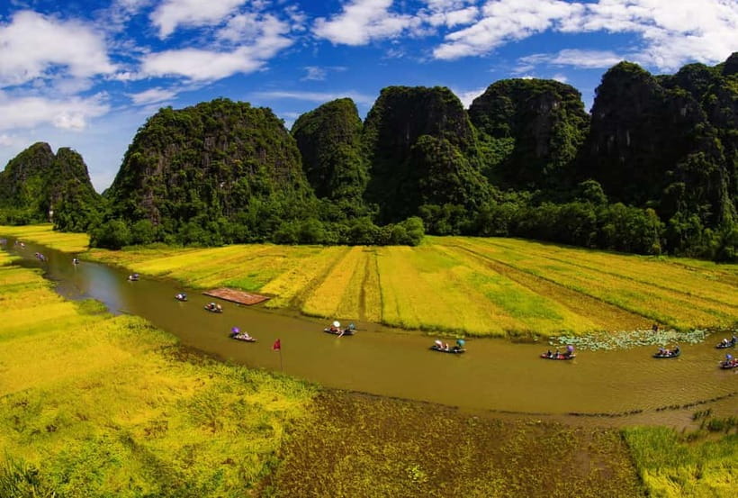 From Hanoi: Ninh Binh Boat Ride, Mua Cave Hike, Temple Visit - What to pack and how to prepare