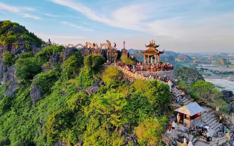 From Hanoi/NinhBinh: HoaLu-Bai Din- TrangAn- MuaCave-BichDon - Why this Ninh Binh day works so well