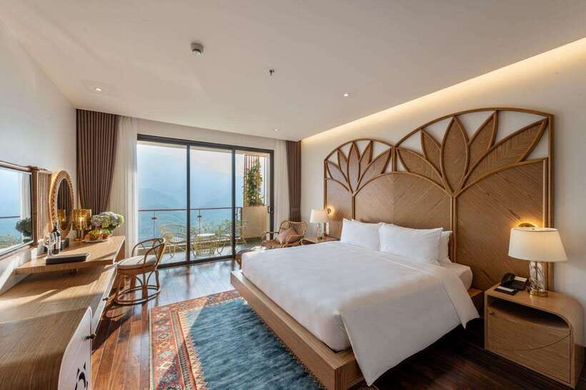 From Hanoi: Premium 2-Day Sapa Adventure with DCAR Limousine - What the return journey really means
