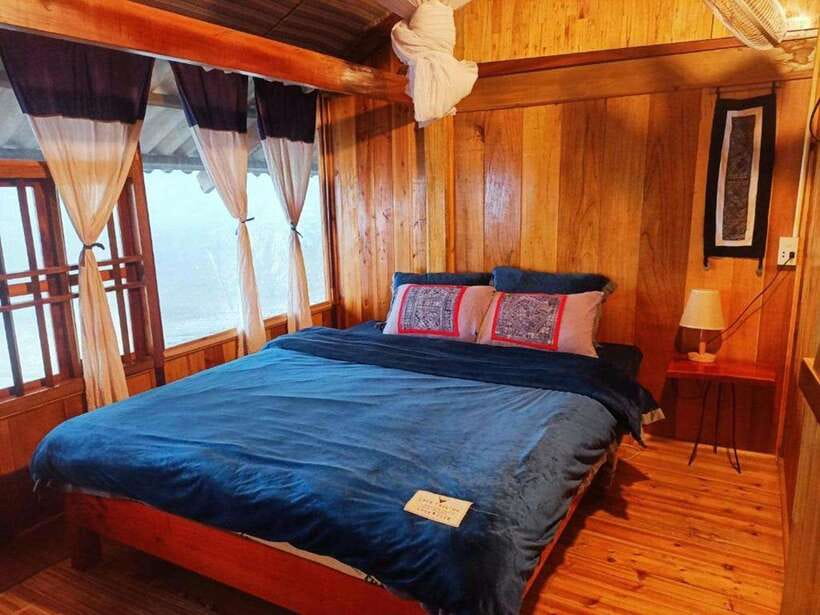 From Hanoi: Premium 2-Day Sapa Adventure with DCAR Limousine - How strenuous is the trekking?