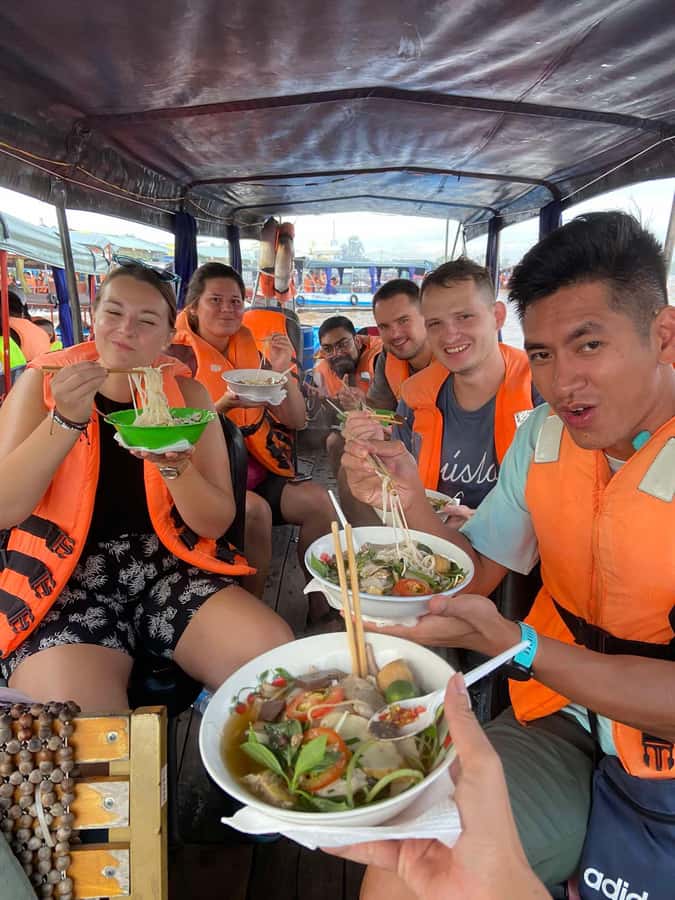 From HCM: Mekong Delta & Cai Rang Floating Market 2-Day Tour - Guides, group size, and the pace of the day