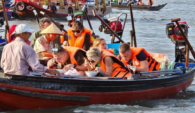 From HCM: Mekong Delta Can Tho Floating Market 2-Day Tour - Why two days works better than a day trip