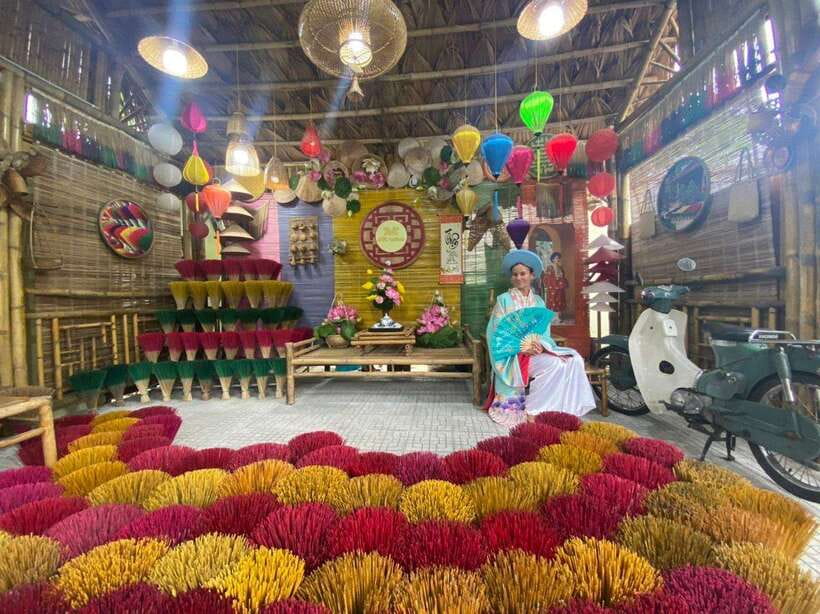 From Hue : Full-Day City Highlights Tour with Lunch - Starting on the Perfume River