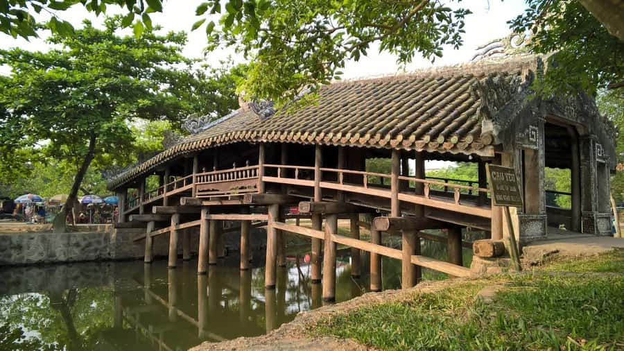 From Hue: Hoi An Guided Bus Tour with 4 Scenic Stops - How to prepare for the seven-hour day