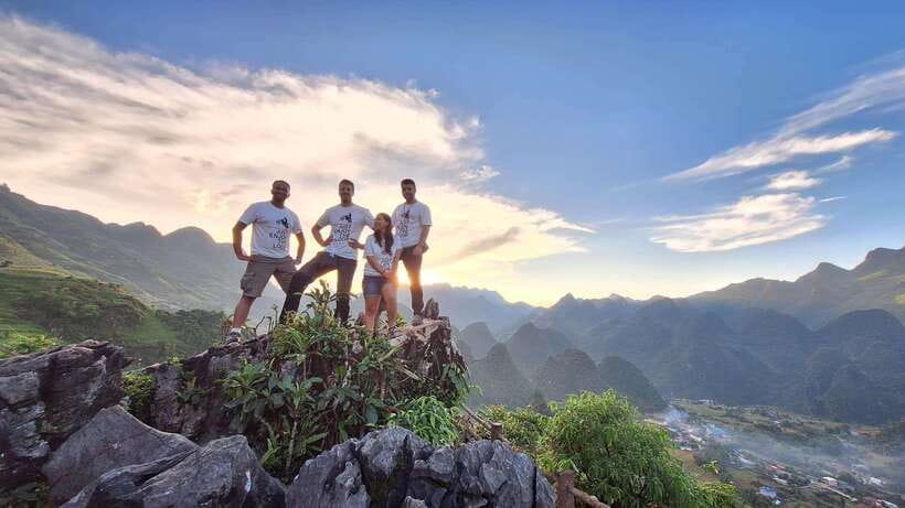 From Sapa: 3-Day Ha Giang Loop with Safe Rider (max 8 pax) - Food, rooms, and the evening mood