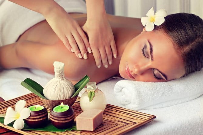 Full Body Combo with Aromatherapy or Deep Tissue treatment - Who should book this treatment