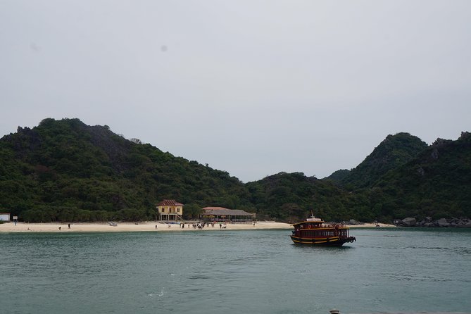 Full day boat trip with Cat Ba Captain Jack to Lan Ha Bay and Ha Long Bay - Vietnamese lunch on the boat