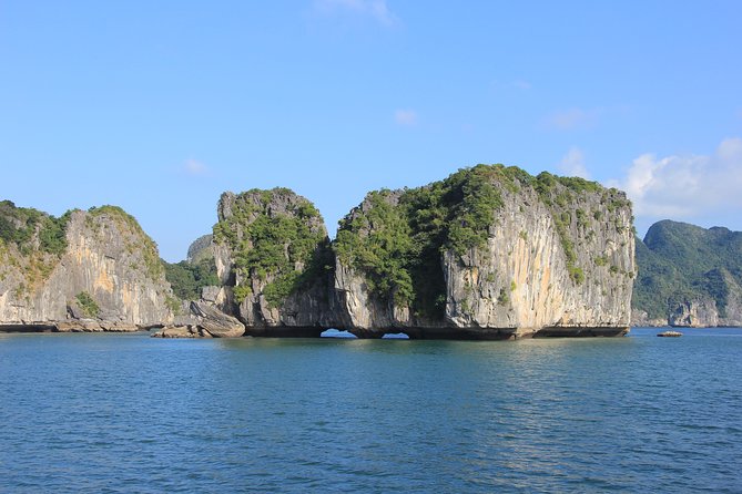 Full day boat trip with Cat Ba Captain Jack to Lan Ha Bay and Ha Long Bay - The afternoon return through Lan Ha Bay