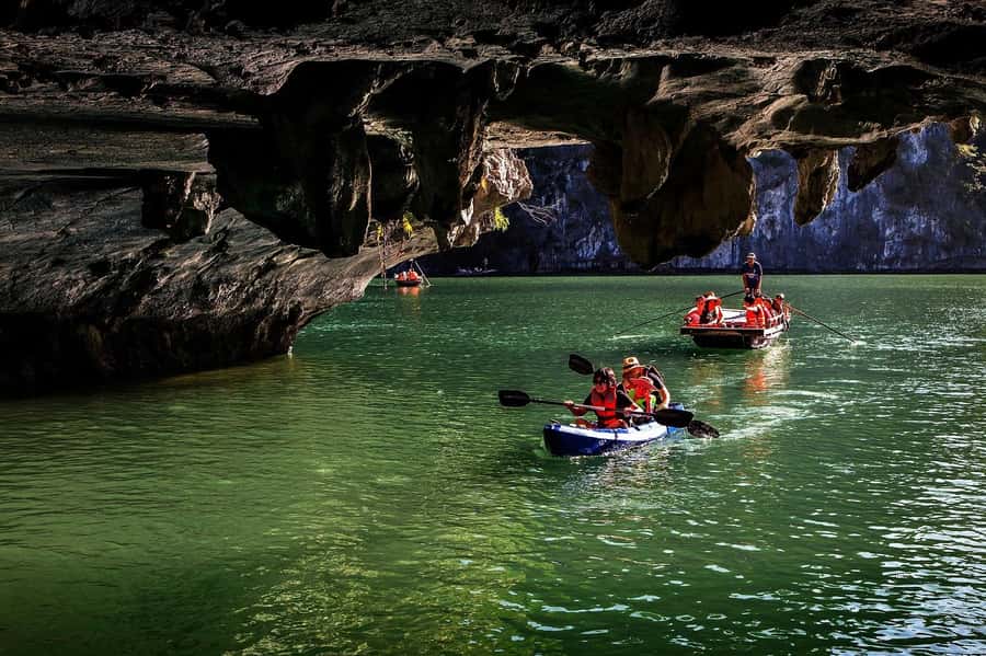 Full day boat trip with Cat Ba's captain Jack - Lan Ha Bay and the floating fishing village