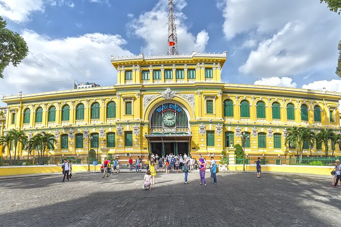Full-Day Ho Chi Minh City Tour with Colonial Heritage & Chinatown - Lunch at Propaganda Vietnamese Bistro