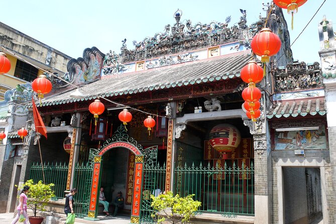Full-Day Ho Chi Minh City Tour with Colonial Heritage & Chinatown - Cho Lon, Thien Hau Temple, and Binh Tay Market