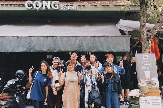 Full-Day Private Walking Tour in Hanoi City - Seeing how a Hanoi tube-house works