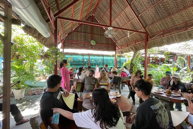 Full-Day Tour in Mekong Delta with Pick Up in Central District 1 - Ben Tre by boat, cart, and organized stops