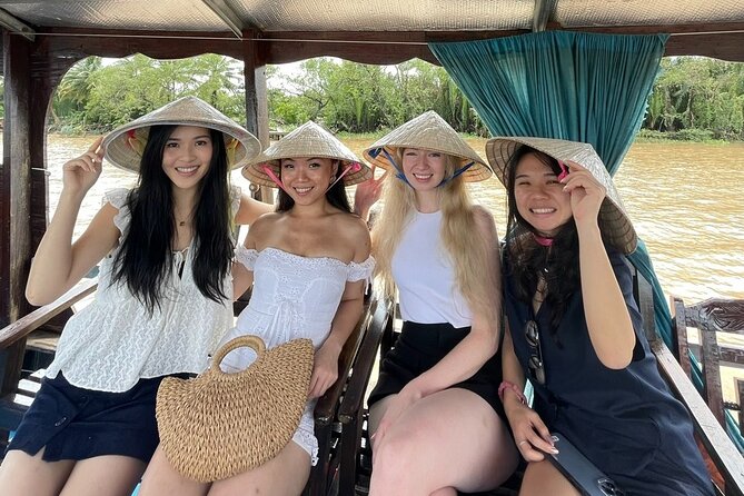 Full-Day Tour in Mekong Delta with Pick Up in Central District 1 - The real issue: sightseeing or sales route?