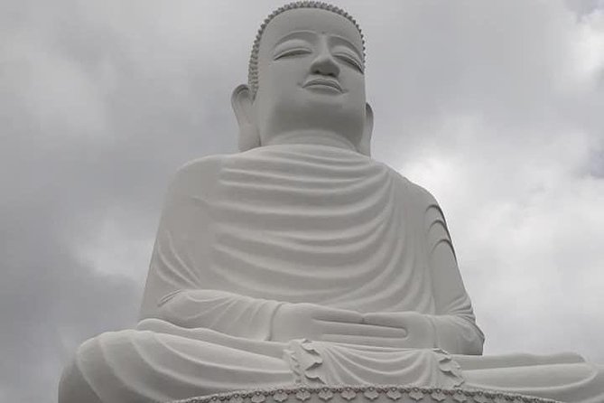 Golden Bridge-Monkey mountain-Dragon Bridge -Marble Mountain Fullday PrivateTour - Why this private Da Nang day works