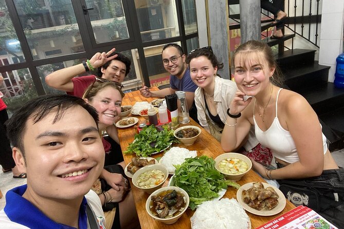 (Group/Individual) HANOI STREET FOOD TOUR - Dessert, fresh fruit, and Hanoi egg coffee