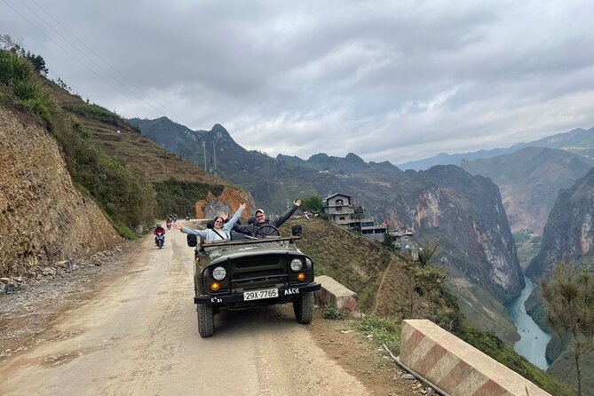 Ha Giang Army Open Air Jeep 4 Days 3 Night - Who should book this Jeep tour?