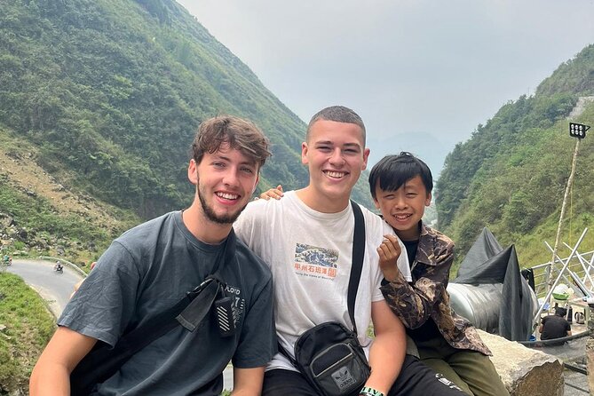 Ha Giang DIVINITY HORIZON TOUR with local easy rider 4 DAYS - What the $250 price really covers