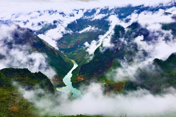 Ha Giang Loop 2D/1N Private Room + Free Dorm Hotel 1N before tour - What the $115 price really covers