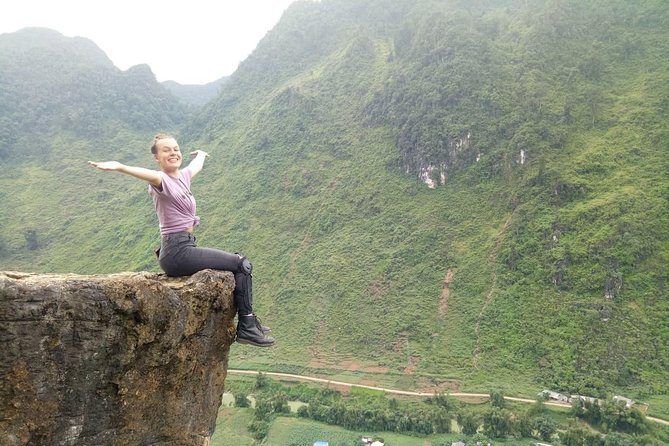 Ha Giang loop 3 or 4 Days, Small Group Tour (within easy riders) - Day three: Yen Minh, Mat Ma Pass, and Cán Tỷ