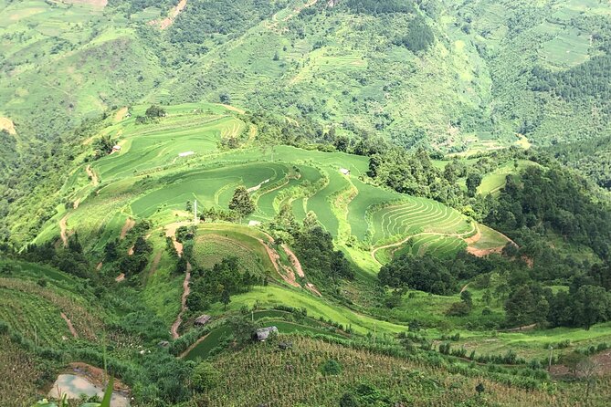 Ha Giang Loop Backpacker Tour, Small Group within Easy Riders - Day one: Quan Ba Heaven Gate and the first mountain views