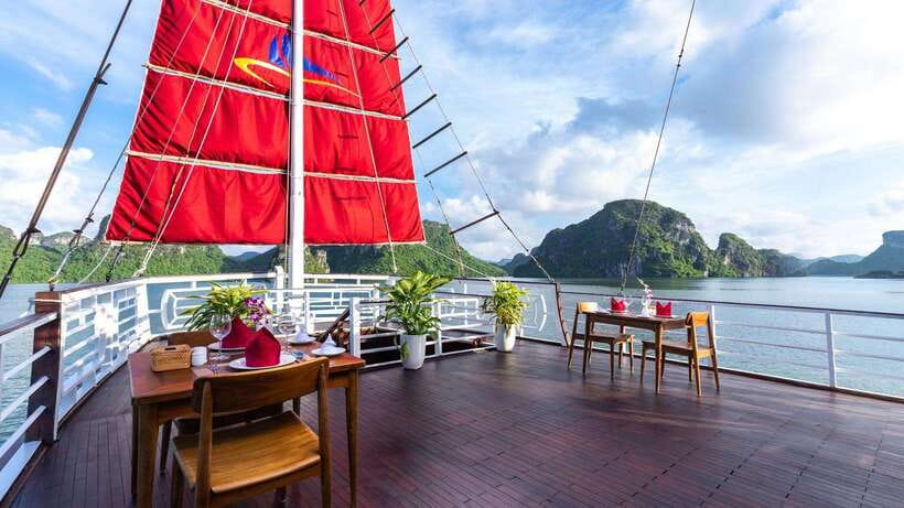 Ha Long Bay - Bai Tu Long Bay Luxury Boat Tour & Transfer - Boarding the luxury wooden boat