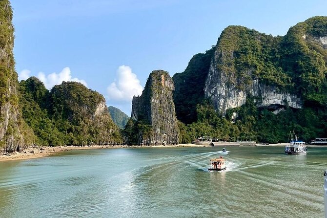 Ha Long Bay Day Cruise From Ha Noi - 8:00 a.m. pickup and the road from Hanoi