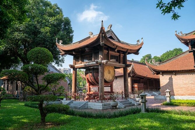 Ha Noi City Tour & Coffee Class - One Pillar Pagoda and a simple Buddhist landmark
