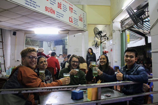 Half-Day Hanoi Food Walking Tour - Starting with market life at Dong Xuan