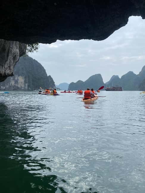 Half day Lan Ha Bay : Boat Trip , Kayaking,Snorkel - Limestone islands and quiet parts of Lan Ha Bay