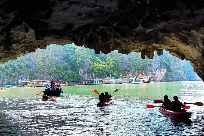 Halong & Bai Tu Long Luxury Day Tour - Fishing village & Kayak - Guide quality can shape the whole day