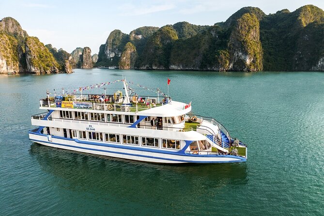 Halong Bay 2 Day Luxury Cruise 6 Star - Day 1: settling into the Calista Cruise